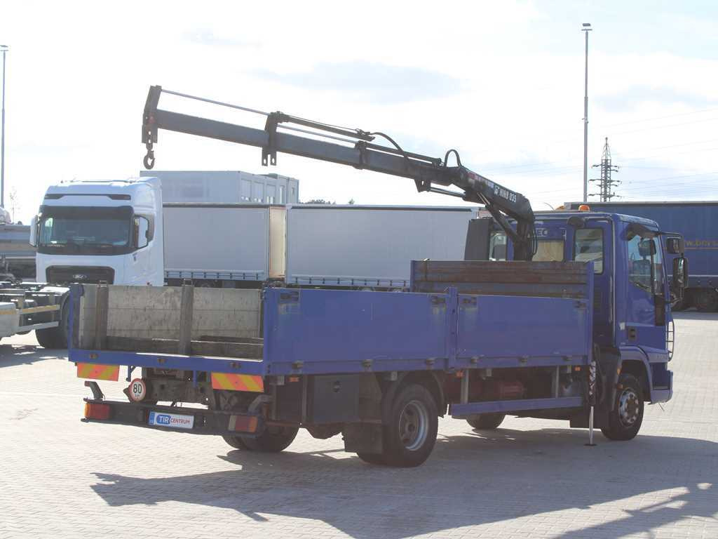 Iveco EUROCARGO 100E17, EURO 3, HYDRAULIC ARM HIAB 035-2 - Camion platformă, Camion cu macara: Foto 4 Iveco EUROCARGO 100E17, EURO 3, HYDRAULIC ARM HIAB 035-2 - Camion platformă, Camion cu macara: Foto 4
