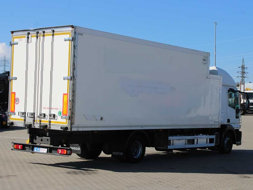 Iveco EUROCARGO 120E25, EURO 5, THERMO-KING T-600R - Camion frigider: Foto 4 Iveco EUROCARGO 120E25, EURO 5, THERMO-KING T-600R - Camion frigider: Foto 4