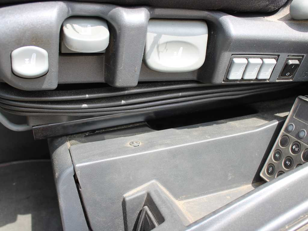 Camion cu prelată Iveco EUROCARGO 160E28, EURO 6: Foto 9
