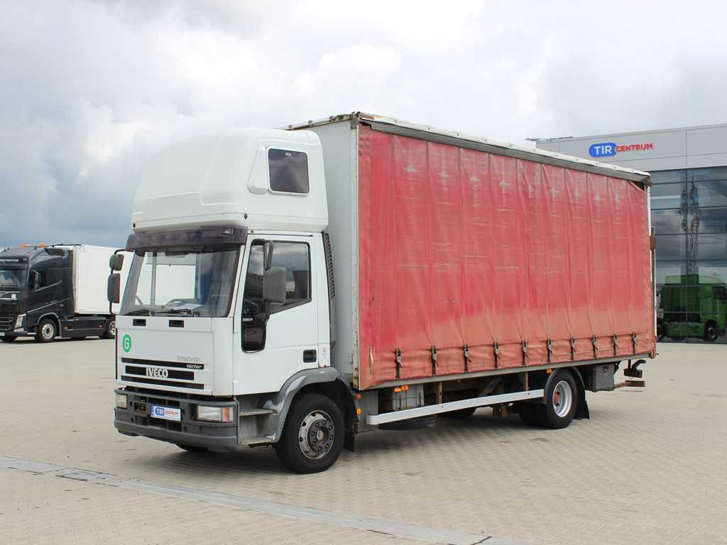 Iveco EUROCARGO ML 120 E, EURO 3, SLEEPING BODY, HYDRAULIC FRONT - Camion cu prelată: Foto 1 Iveco EUROCARGO ML 120 E, EURO 3, SLEEPING BODY, HYDRAULIC FRONT - Camion cu prelată: Foto 1
