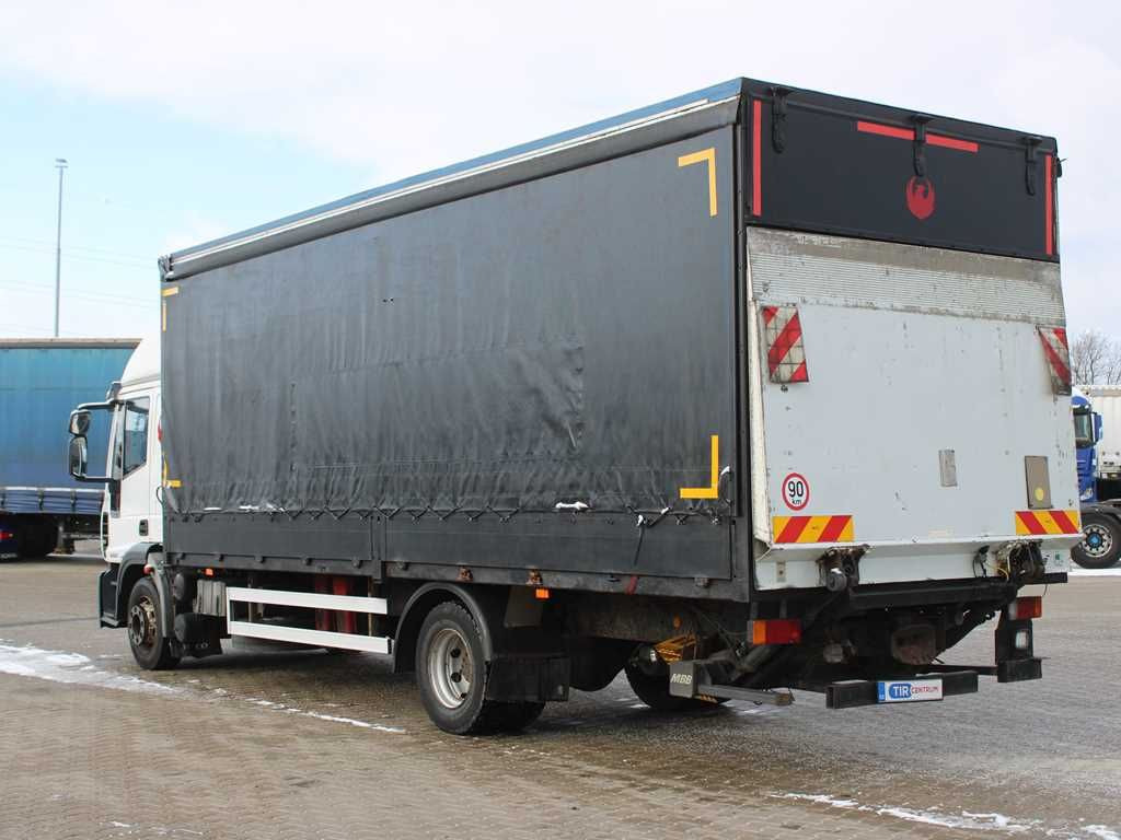 Iveco EUROCARGO ML 120E25, EURO 5, TAIL LIFT - Camion cu prelată: Foto 4 Iveco EUROCARGO ML 120E25, EURO 5, TAIL LIFT - Camion cu prelată: Foto 4