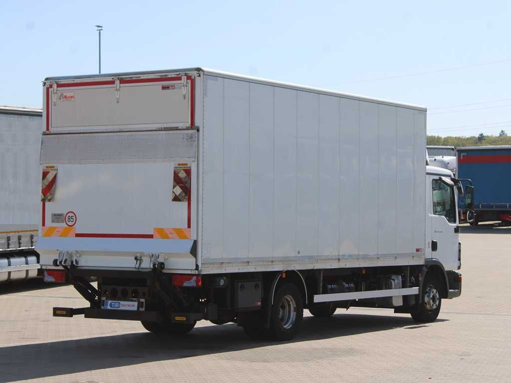 MAN TGL 12.220, HYDRAULIC FRONT, EURO 6 - Camion furgon: Foto 3 MAN TGL 12.220, HYDRAULIC FRONT, EURO 6 - Camion furgon: Foto 3