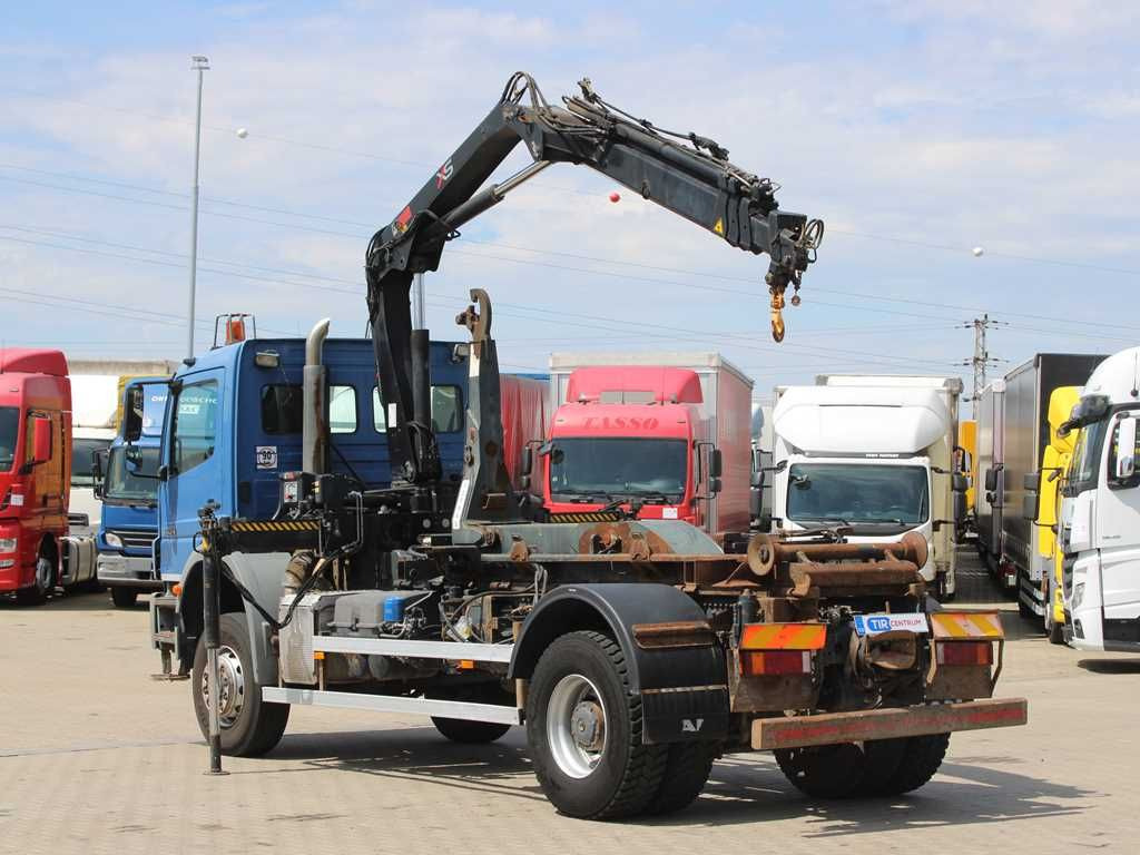 Mercedes-Benz AXOR 1824, CRANE HIAB 099B-3 DUO, 4x4 - Camion cu cârlig, Camion cu macara: Foto 4 Mercedes-Benz AXOR 1824, CRANE HIAB 099B-3 DUO, 4x4 - Camion cu cârlig, Camion cu macara: Foto 4