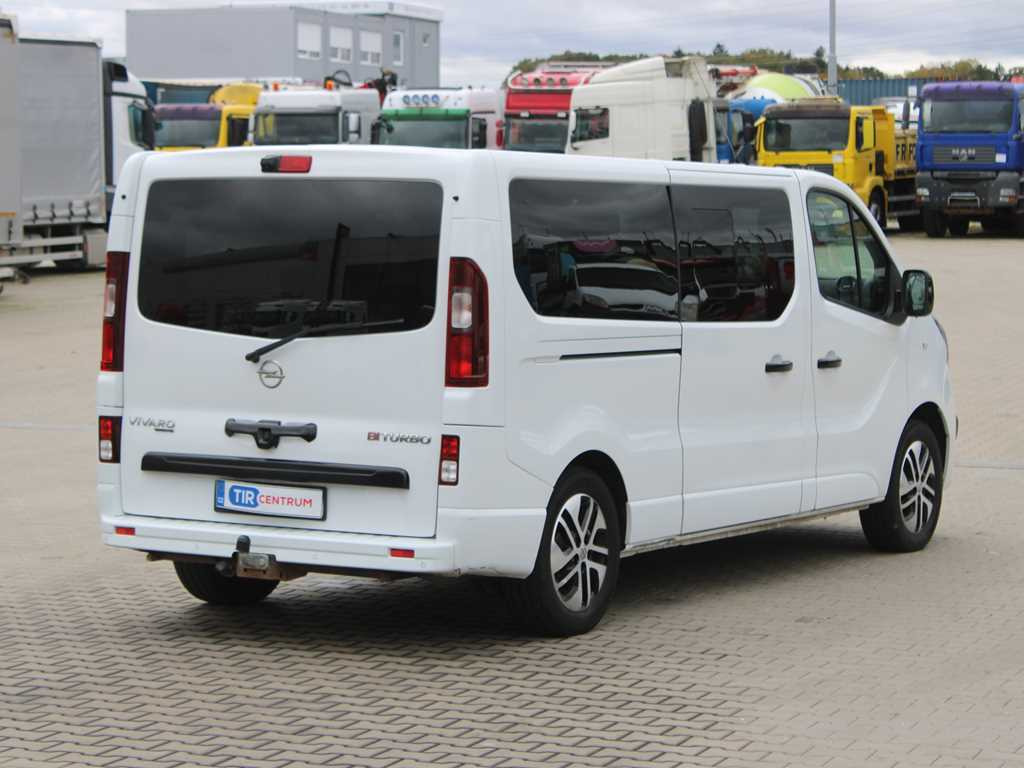 Opel VIVARO-B, 7 SEATS - Transport persoane: Foto 4 Opel VIVARO-B, 7 SEATS - Transport persoane: Foto 4