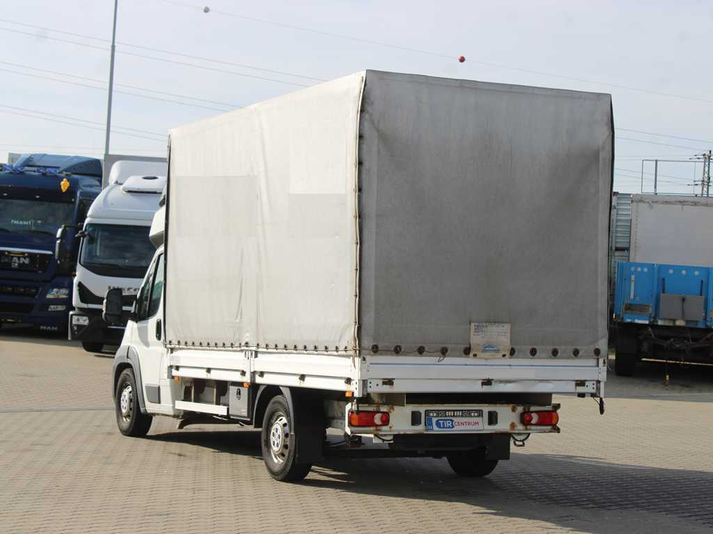 Peugeot Boxer, EURO 6, SIDE PANEL, TIRES 80% - Autoutilitară cu prelată: Foto 5 Peugeot Boxer, EURO 6, SIDE PANEL, TIRES 80% - Autoutilitară cu prelată: Foto 5