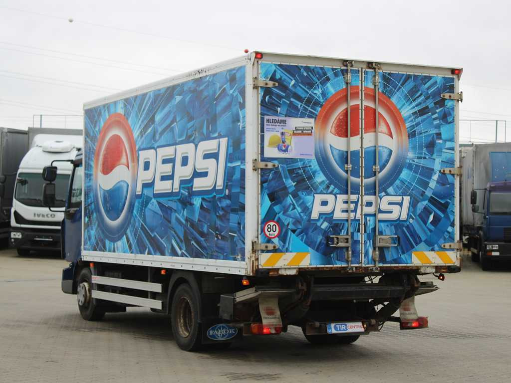 Renault MIDLUM 160.10, EURO 4, HYDRAULIC FRONT, TIRE 80% - Camion furgon: Foto 5 Renault MIDLUM 160.10, EURO 4, HYDRAULIC FRONT, TIRE 80% - Camion furgon: Foto 5