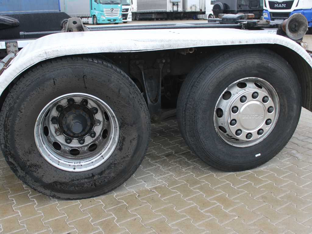 Leasing de  Scania P410, EURO 6, 6X2, CONTAINER HOOK CARRIER, LIFTING AXLE Scania P410, EURO 6, 6X2, CONTAINER HOOK CARRIER, LIFTING AXLE: Foto 17