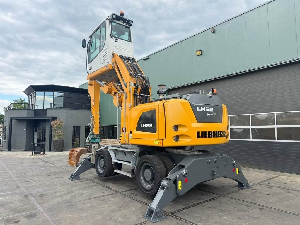 Liebherr LH 22 M - Excavator pentru manipulare de materiale: Foto 3 Liebherr LH 22 M - Excavator pentru manipulare de materiale: Foto 3