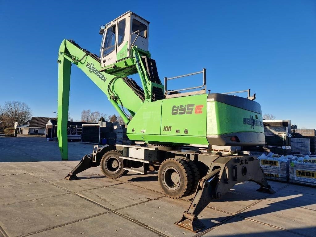 Sennebogen 835M E - Excavator pentru manipulare de materiale: Foto 4 Sennebogen 835M E - Excavator pentru manipulare de materiale: Foto 4