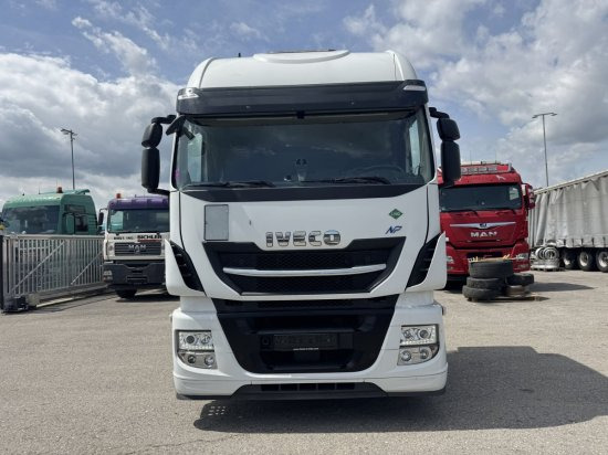 Iveco Stralis 460 Gas, 2 LNG-Tanks, Retarder, - Cap tractor: Foto 2 Iveco Stralis 460 Gas, 2 LNG-Tanks, Retarder, - Cap tractor: Foto 2