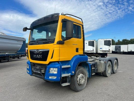 MAN TGS 26.430, 6x4, Schaltgetriebe, Hydraulik, E6 - Cap tractor: Foto 3 MAN TGS 26.430, 6x4, Schaltgetriebe, Hydraulik, E6 - Cap tractor: Foto 3