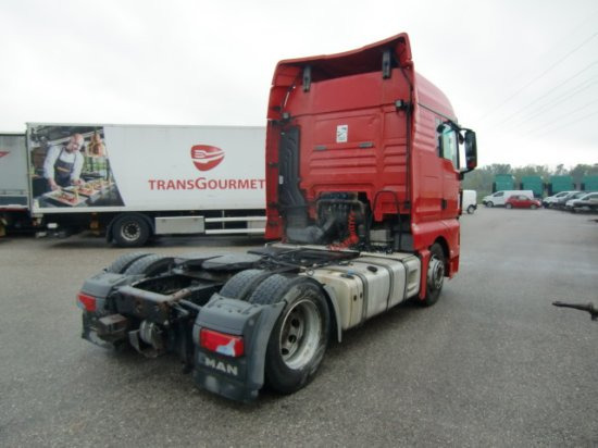 MAN TGX 18.480 XLX Schaltgetriebe, EEV - Cap tractor: Foto 4 MAN TGX 18.480 XLX Schaltgetriebe, EEV - Cap tractor: Foto 4