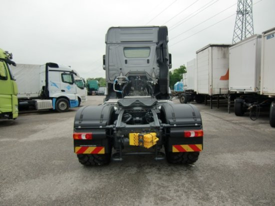 Mercedes-Benz Arocs 1851 EURO6 Agromover Hochdach - Cap tractor: Foto 5 Mercedes-Benz Arocs 1851 EURO6 Agromover Hochdach - Cap tractor: Foto 5