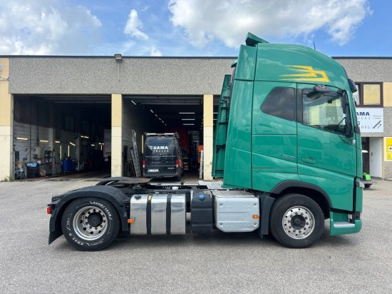 Volvo FH 13.500, XL Standklima, Retarder, Alufelgen - Cap tractor: Foto 5 Volvo FH 13.500, XL Standklima, Retarder, Alufelgen - Cap tractor: Foto 5