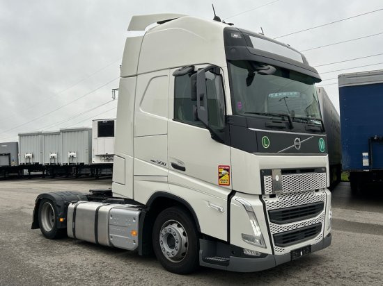 Volvo FH 500 E6, Low Deck, I-Shift, Voll-Luft, Standklima - Cap tractor: Foto 2 Volvo FH 500 E6, Low Deck, I-Shift, Voll-Luft, Standklima - Cap tractor: Foto 2