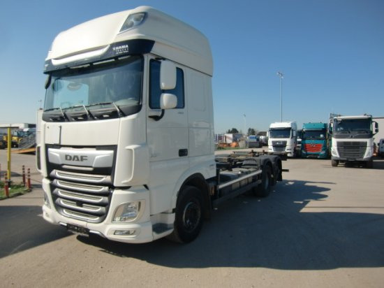 DAF XF 480 FAR BDF SSC Euro 6 Liftachse, Retarder - Camion transport containere/ Swap body: Foto 1 DAF XF 480 FAR BDF SSC Euro 6 Liftachse, Retarder - Camion transport containere/ Swap body: Foto 1