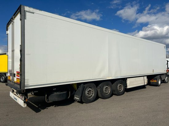 Krone SD Cool Liner, Carrier Vector 1350 - Semiremorcă izoterma: Foto 4 Krone SD Cool Liner, Carrier Vector 1350 - Semiremorcă izoterma: Foto 4