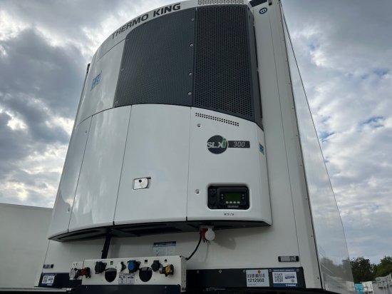 Krone SE City Kühler, TK SLXi 300, 1-Achsauflieger mit Hebebühne - Semiremorcă izoterma: Foto 5 Krone SE City Kühler, TK SLXi 300, 1-Achsauflieger mit Hebebühne - Semiremorcă izoterma: Foto 5