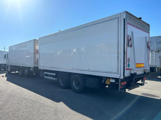 MAN TGS 26.360 6x2 LL, Tiefkühlkoffer Intarder, Liftachse ohne Anhänger - Camion frigider: Foto 4 MAN TGS 26.360 6x2 LL, Tiefkühlkoffer Intarder, Liftachse ohne Anhänger - Camion frigider: Foto 4