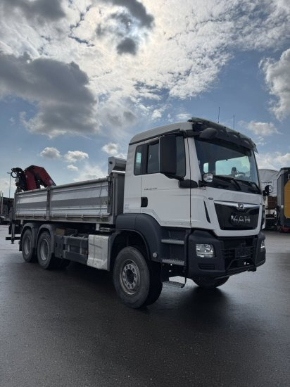 MAN TGS 26.430 6x4 3-Seitenkipper, HMF 2020K-RC Heckkran abnehmbar, - Camion basculantă, Camion cu macara: Foto 3 MAN TGS 26.430 6x4 3-Seitenkipper, HMF 2020K-RC Heckkran abnehmbar, - Camion basculantă, Camion cu macara: Foto 3