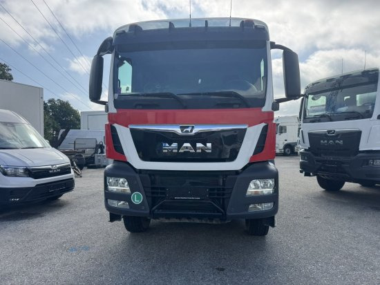 MAN TGS 37.470, 8x4, Retarder, Gesteinskipper mit Bordmatik, - Camion basculantă: Foto 2 MAN TGS 37.470, 8x4, Retarder, Gesteinskipper mit Bordmatik, - Camion basculantă: Foto 2