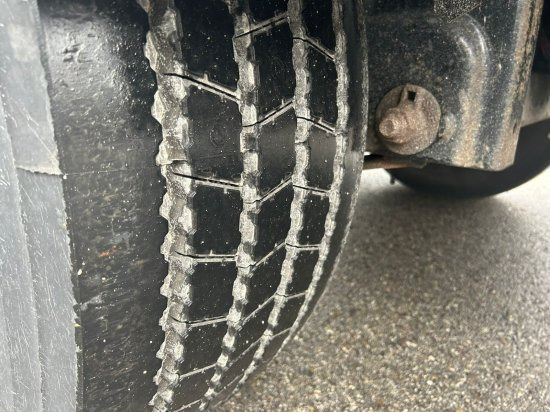 Semiremorcă furgon Pacton TRD 345, 3-Achs Rollboden, Kofferauflieger, Förderband, 2xLenkachse!: Foto 13 Semiremorcă furgon Pacton TRD 345, 3-Achs Rollboden, Kofferauflieger, Förderband, 2xLenkachse!: Foto 13