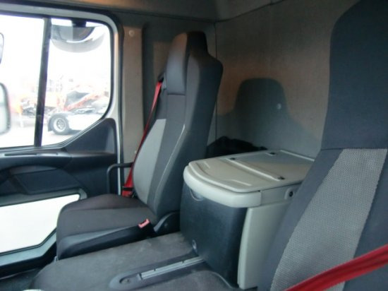 Camion furgon Renault Midlum D16 LBW E6: Foto 11