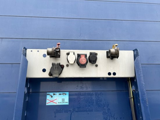 Semiremorcă prelată Schmitz SCS 24L, Varios, Edscha-Verdeck: Foto 9 Semiremorcă prelată Schmitz SCS 24L, Varios, Edscha-Verdeck: Foto 9