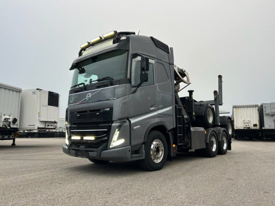 Volvo FH 16 650 6x4 Langholzzug + Doll M2K-9L Nachläufer mit Palfinger Epsilon S260C96, I-Shift, Retarder, - Camion forestier, Camion cu macara: Foto 1 Volvo FH 16 650 6x4 Langholzzug + Doll M2K-9L Nachläufer mit Palfinger Epsilon S260C96, I-Shift, Retarder, - Camion forestier, Camion cu macara: Foto 1