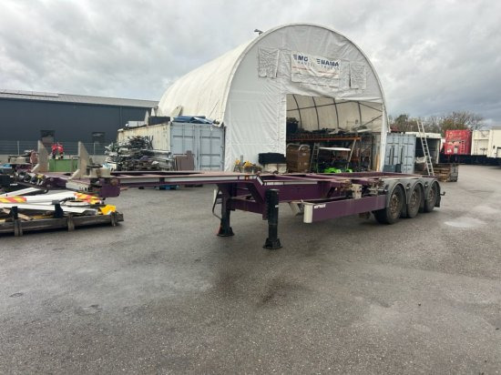 Web Trailer LPRS24 Heckschieber 1x20 ft 2x20 ft 1x40 ft - Semiremorcă transport containere/ Swap body: Foto 3 Web Trailer LPRS24 Heckschieber 1x20 ft 2x20 ft 1x40 ft - Semiremorcă transport containere/ Swap body: Foto 3