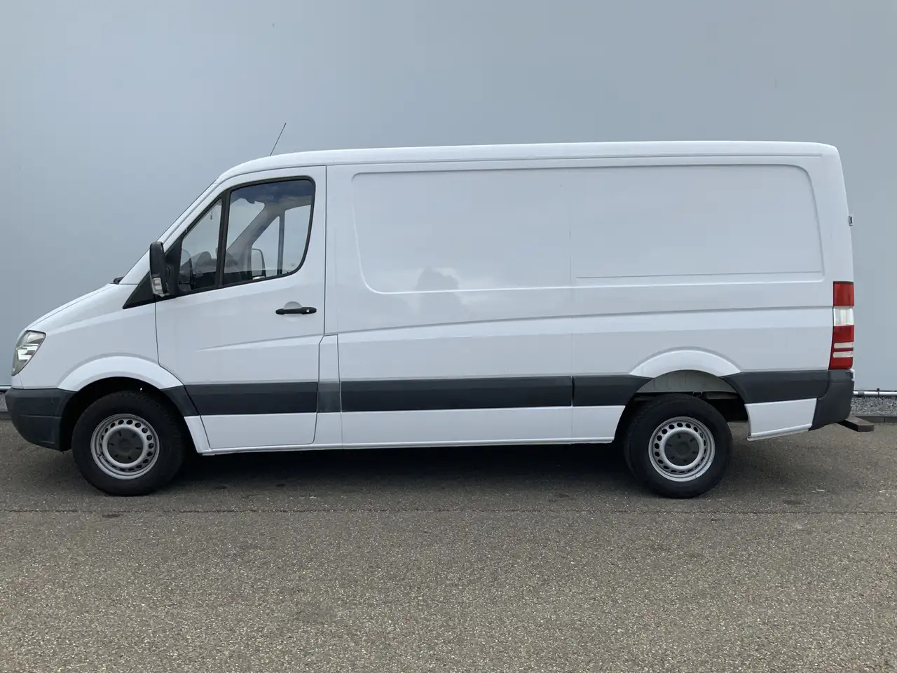 Mercedes-Benz Sprinter 311 2.2 CDI 366 L2 H1 Automaat Trekhaak 2800 kg 3 - Alte utilaje: Foto 3 Mercedes-Benz Sprinter 311 2.2 CDI 366 L2 H1 Automaat Trekhaak 2800 kg 3 - Alte utilaje: Foto 3