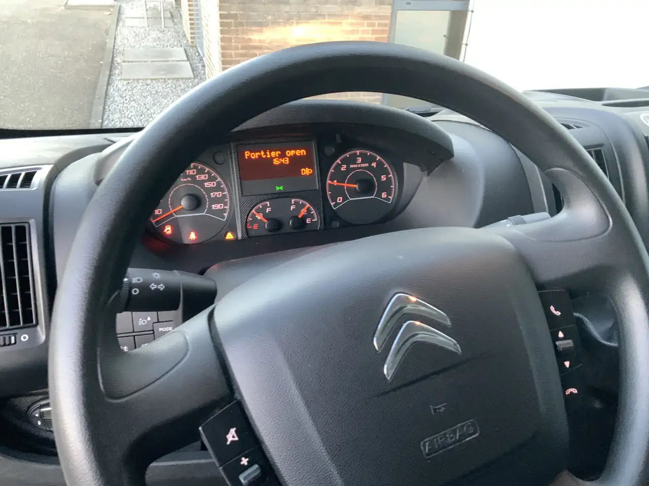 Leasing de Citroen Jumper 2.2 BlueHDi 165 L3 3.5t Meubel bak & Deuren Airco Citroen Jumper 2.2 BlueHDi 165 L3 3.5t Meubel bak & Deuren Airco: Foto 8