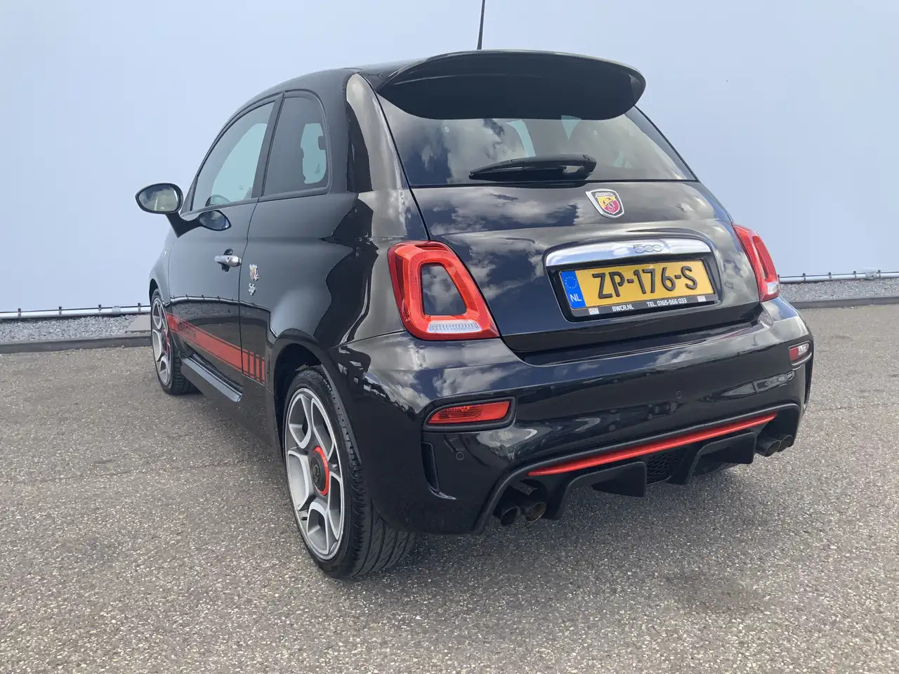 Fiat 500C Abarth 1.4 T-Jet 595 Automaat Euro 6 - Automobil: Foto 4 Fiat 500C Abarth 1.4 T-Jet 595 Automaat Euro 6 - Automobil: Foto 4
