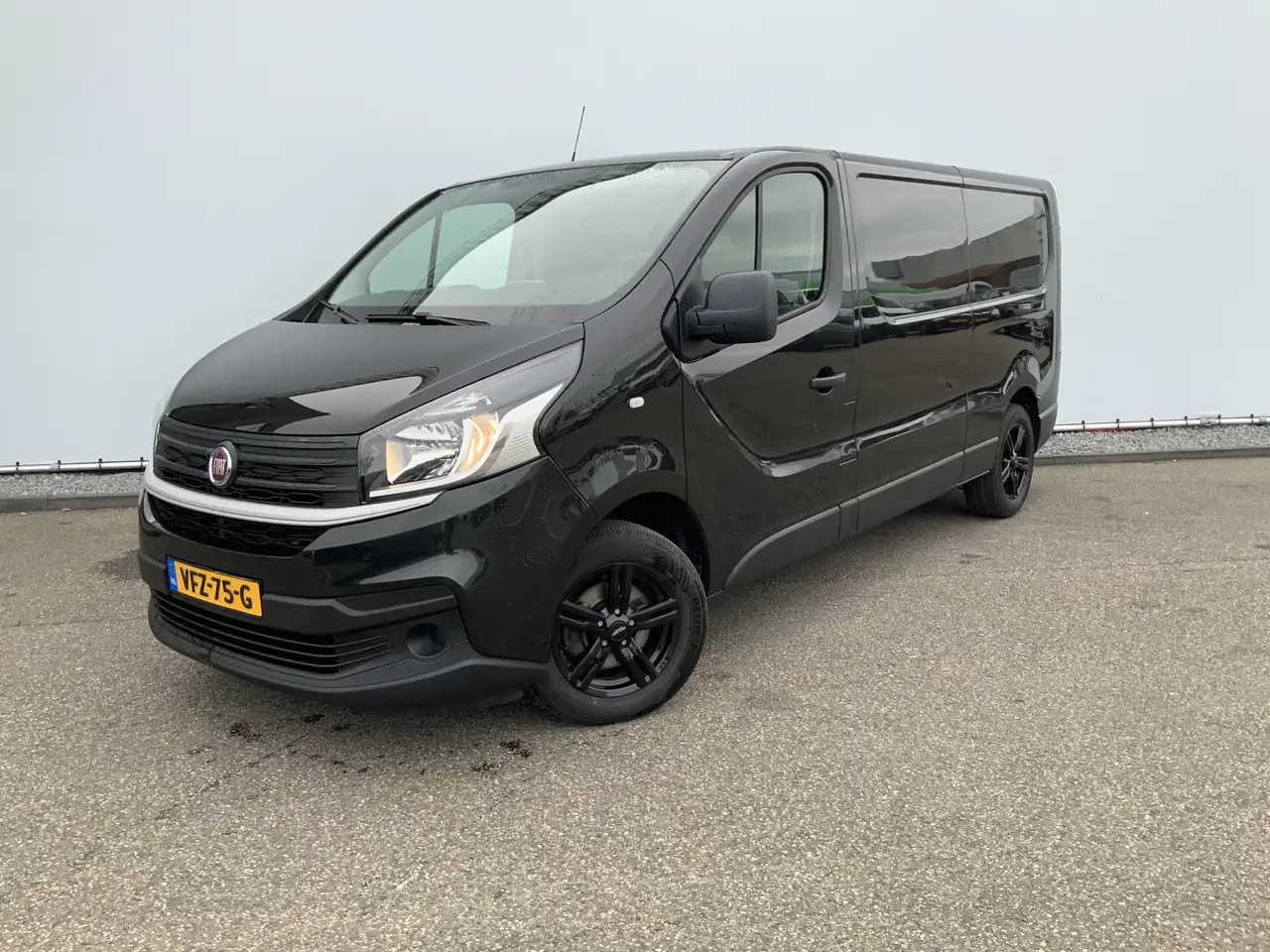 Fiat Talento 1.6 MJ EcoJet L2H1 Airco Cruise 3 Zits Navi Trekha - Dubă: Foto 1 Fiat Talento 1.6 MJ EcoJet L2H1 Airco Cruise 3 Zits Navi Trekha - Dubă: Foto 1