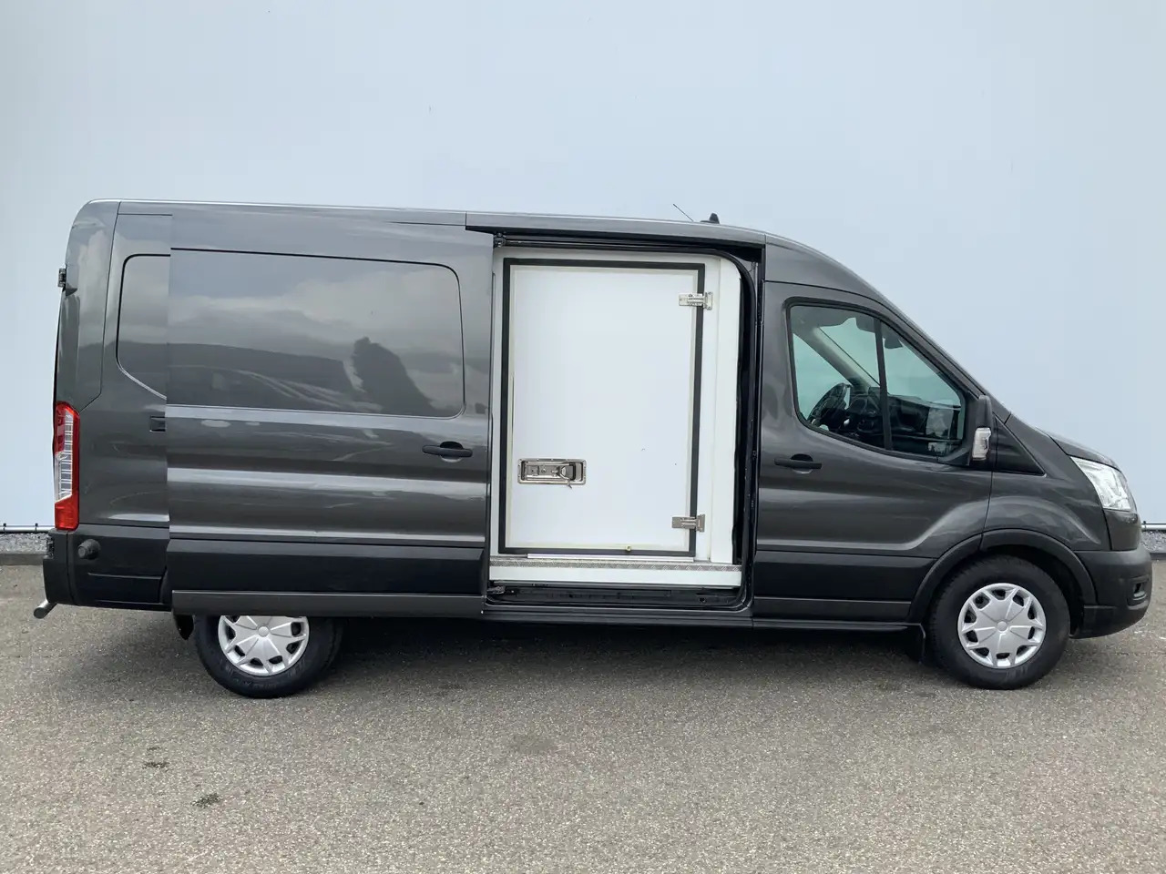 Ford Transit 350 2.0 TDCI L3H2 Trend Koelauto & Vries Automaat - Autoutilitară frigorifica: Foto 2 Ford Transit 350 2.0 TDCI L3H2 Trend Koelauto & Vries Automaat - Autoutilitară frigorifica: Foto 2