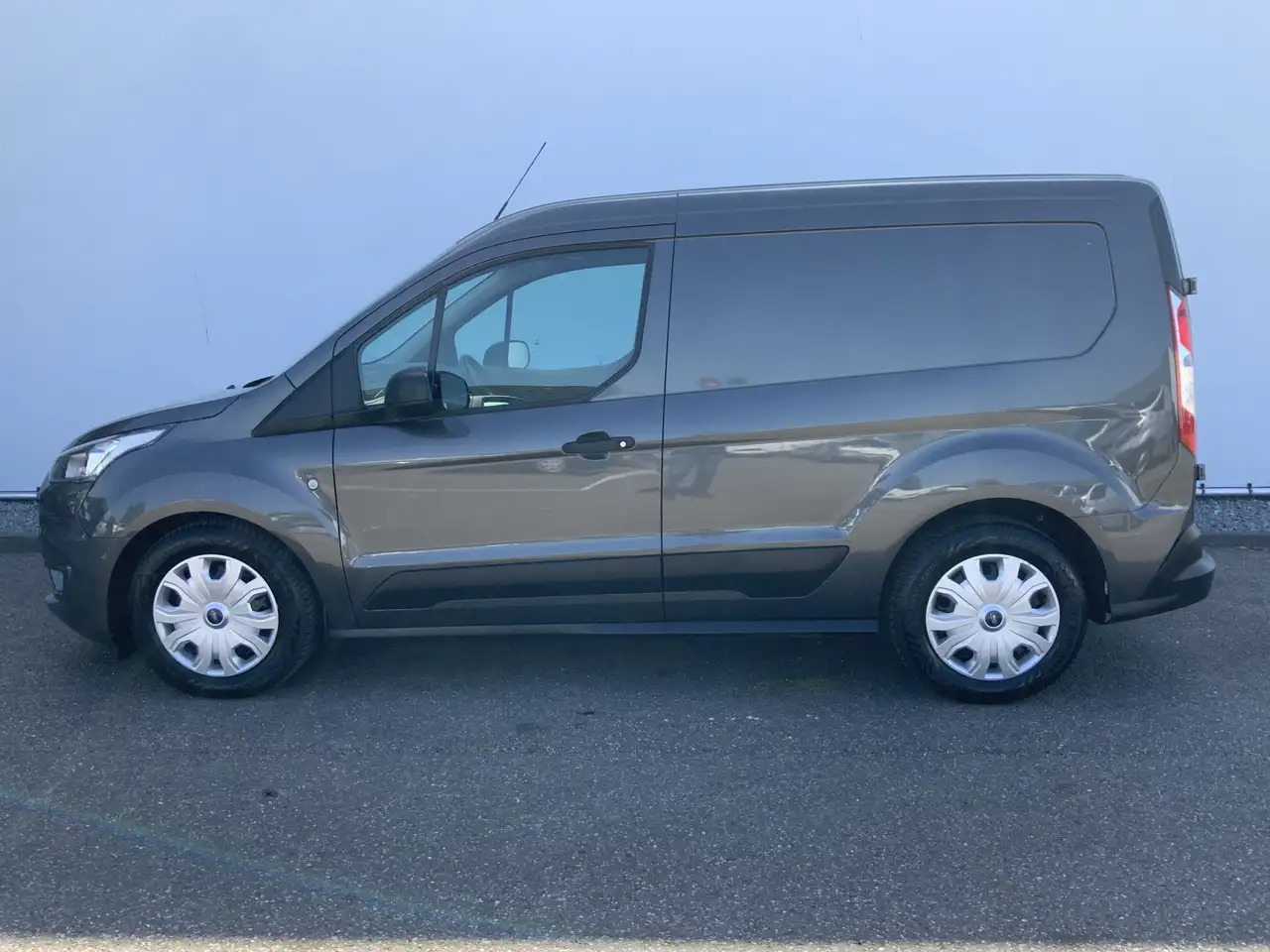 Ford Transit Connect 1.5 EcoBlue L1 Trend Airco Cruise 3 Zits Trekhaak - Autoutilitară compactă: Foto 3 Ford Transit Connect 1.5 EcoBlue L1 Trend Airco Cruise 3 Zits Trekhaak - Autoutilitară compactă: Foto 3