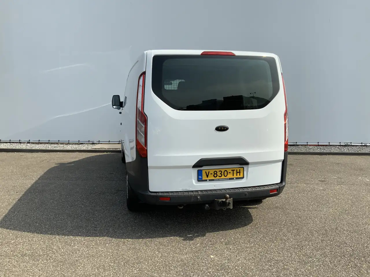 Ford Transit Custom 290 2.2 TDCI L1H2 Trend Airco Cruise 3 Zits Trekha - Dubă: Foto 2 Ford Transit Custom 290 2.2 TDCI L1H2 Trend Airco Cruise 3 Zits Trekha - Dubă: Foto 2