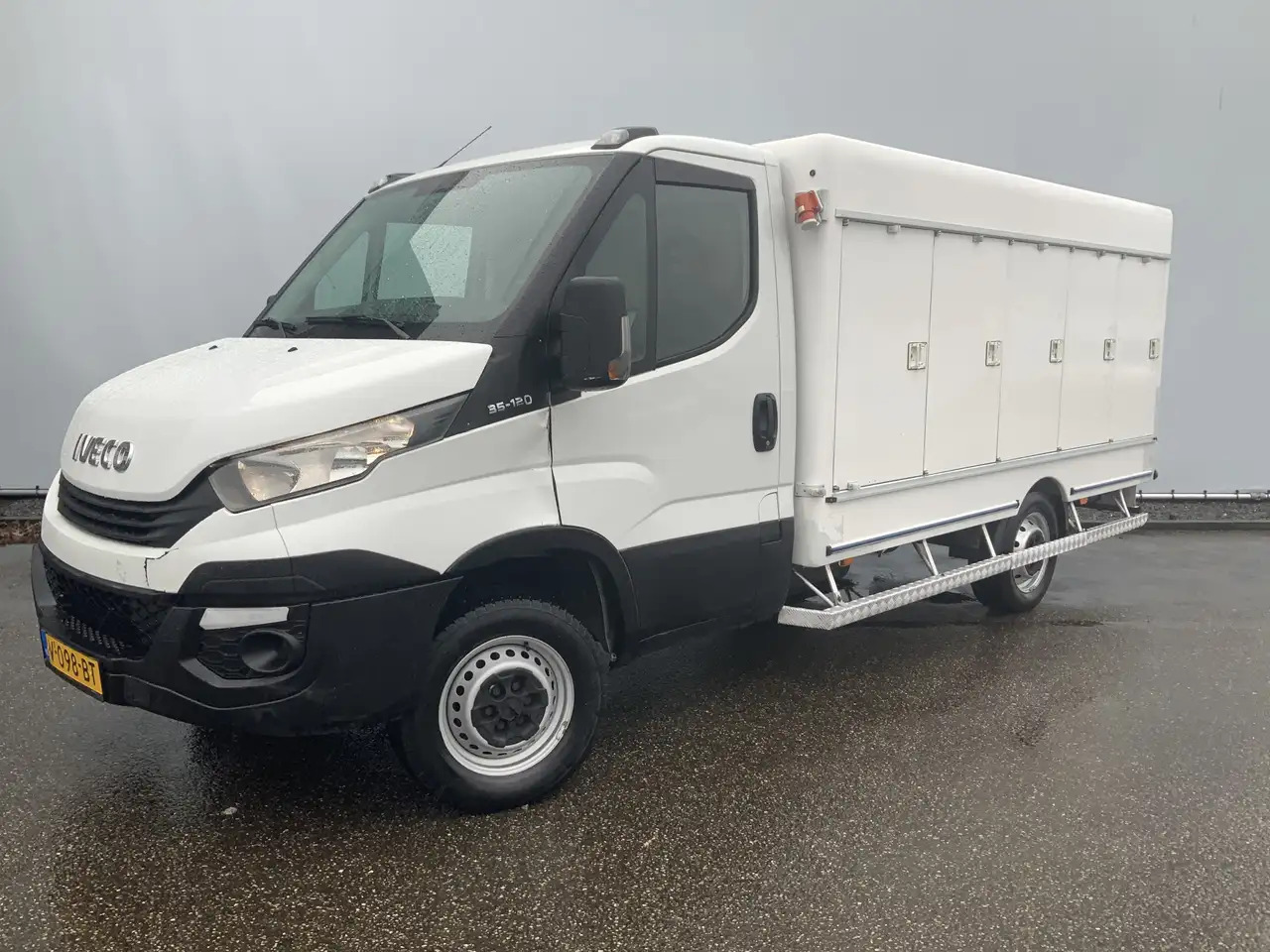 Iveco Daily 35S12 2.3 345 VriesAuto 10 deuren _40 gr onder 0, - Autoutilitară box: Foto 1 Iveco Daily 35S12 2.3 345 VriesAuto 10 deuren _40 gr onder 0, - Autoutilitară box: Foto 1