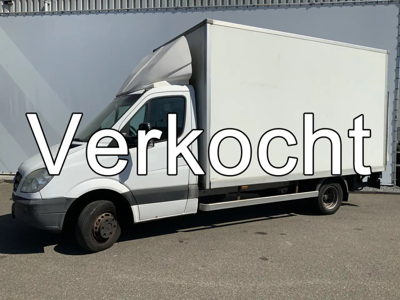 Mercedes-Benz 515 CDI (Motor Defect !) Meubelbak&Lift 750 kg Dho - Autoutilitară box: Foto 1 Mercedes-Benz 515 CDI (Motor Defect !) Meubelbak&Lift 750 kg Dho - Autoutilitară box: Foto 1