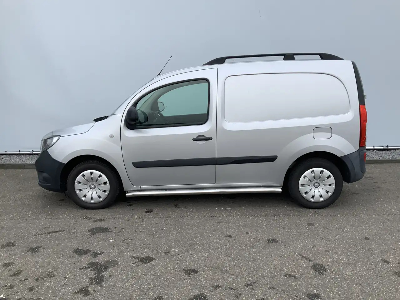 Mercedes-Benz Citan 109 CDI BlueEFFICIENCY Business Ambition Airco Tre - Autoutilitară compactă: Foto 3 Mercedes-Benz Citan 109 CDI BlueEFFICIENCY Business Ambition Airco Tre - Autoutilitară compactă: Foto 3
