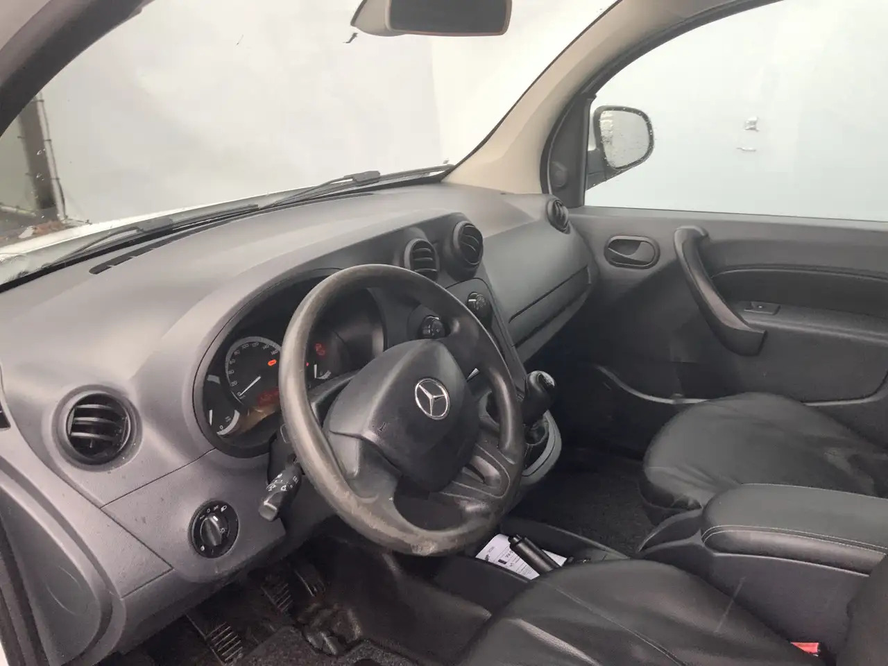 Mercedes-Benz Citan 109 CDI BlueEFFICIENCY Extra Lang Maxi Airco Euro - Autoutilitară compactă: Foto 5 Mercedes-Benz Citan 109 CDI BlueEFFICIENCY Extra Lang Maxi Airco Euro - Autoutilitară compactă: Foto 5