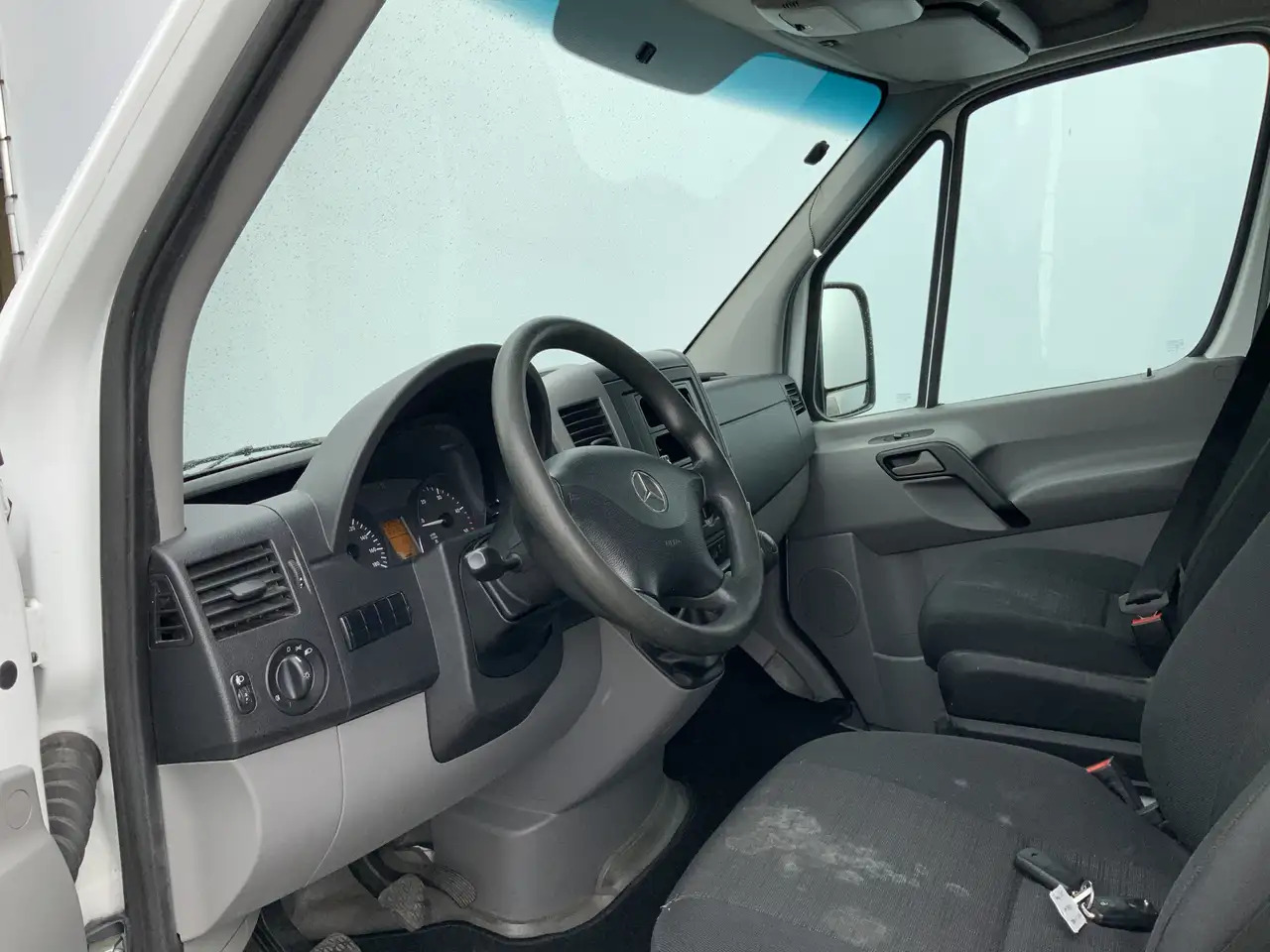 Mercedes-Benz Sprinter 311 2.2 CDI 366 40 gr _0 ijswagen 10 Deuren Euro 6 - Autoutilitară box: Foto 3 Mercedes-Benz Sprinter 311 2.2 CDI 366 40 gr _0 ijswagen 10 Deuren Euro 6 - Autoutilitară box: Foto 3