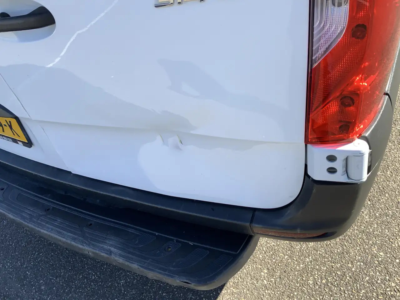 Mercedes-Benz Sprinter 314 2.2 CDI L3H2 Maxi Airco 3 Zits Euro 6 - Dubă: Foto 3 Mercedes-Benz Sprinter 314 2.2 CDI L3H2 Maxi Airco 3 Zits Euro 6 - Dubă: Foto 3