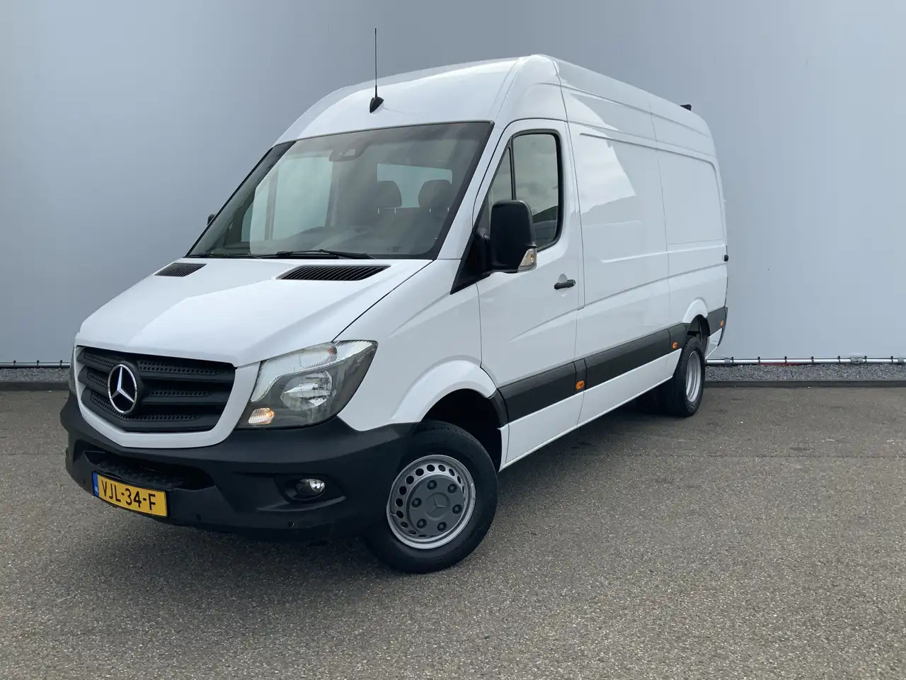 Mercedes-Benz Sprinter 516 2.2 CDI 366 L2H2 Camera Trekhaak 3500 kg Dub L - Dubă: Foto 1 Mercedes-Benz Sprinter 516 2.2 CDI 366 L2H2 Camera Trekhaak 3500 kg Dub L - Dubă: Foto 1