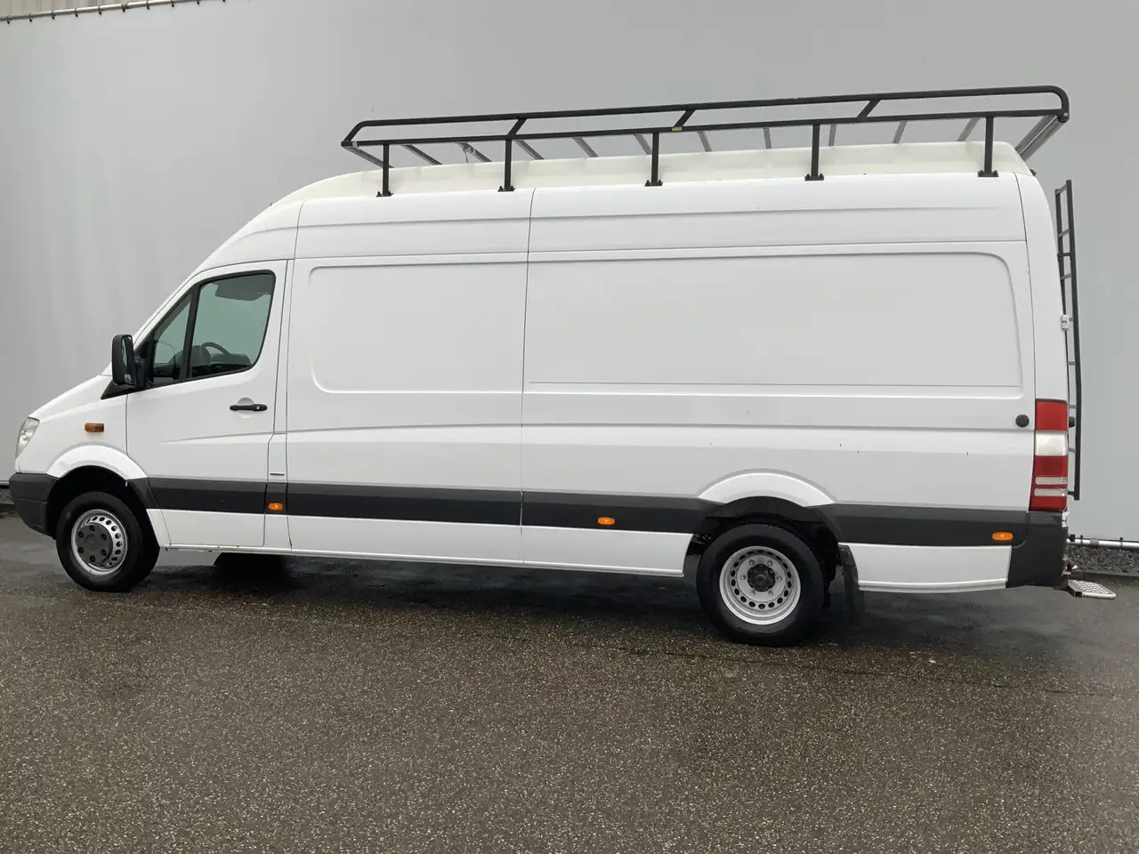 Mercedes-Benz Sprinter 516 2.2 CDI 432LExtra Hoog Maxi Automaat Dub Lucht - Dubă: Foto 3 Mercedes-Benz Sprinter 516 2.2 CDI 432LExtra Hoog Maxi Automaat Dub Lucht - Dubă: Foto 3