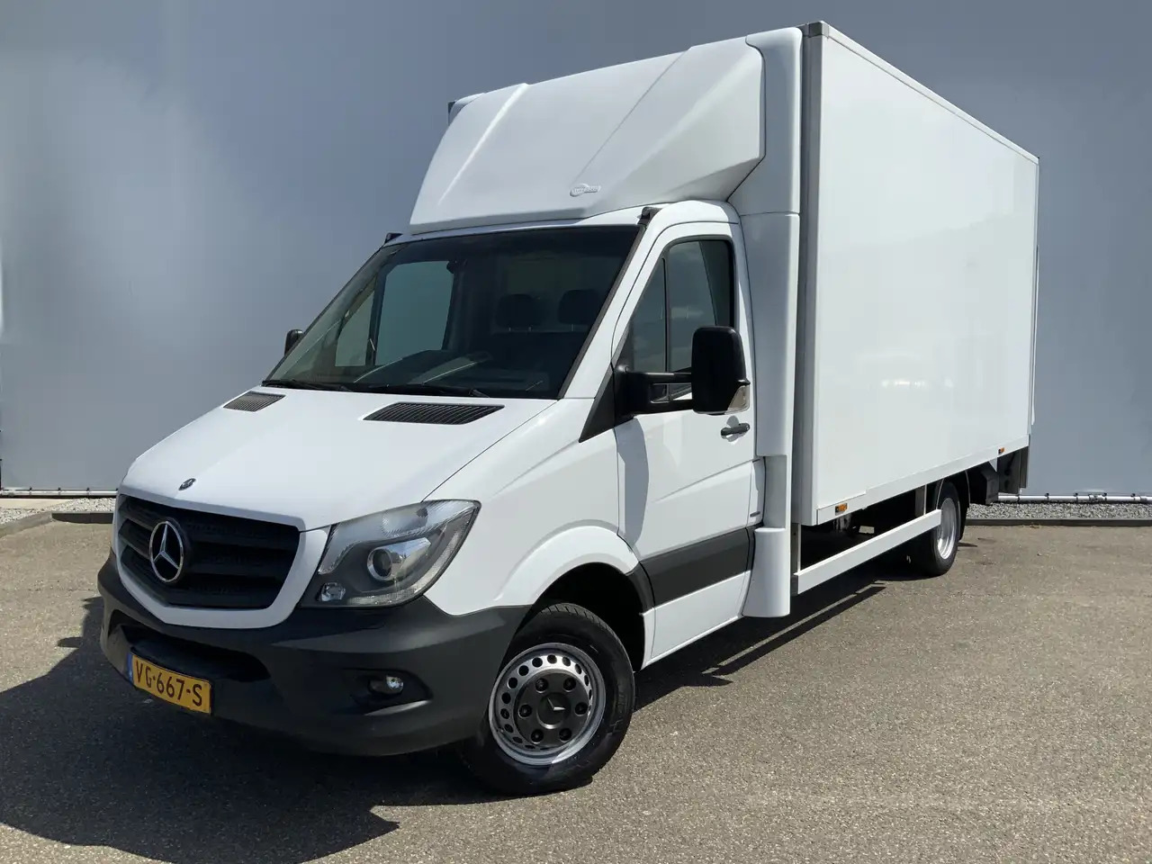 Mercedes-Benz Sprinter 519 3.0 CDI 432LAutomaat 6 Cilinder Meubelbak&Lift - Autoutilitară box: Foto 1 Mercedes-Benz Sprinter 519 3.0 CDI 432LAutomaat 6 Cilinder Meubelbak&Lift - Autoutilitară box: Foto 1