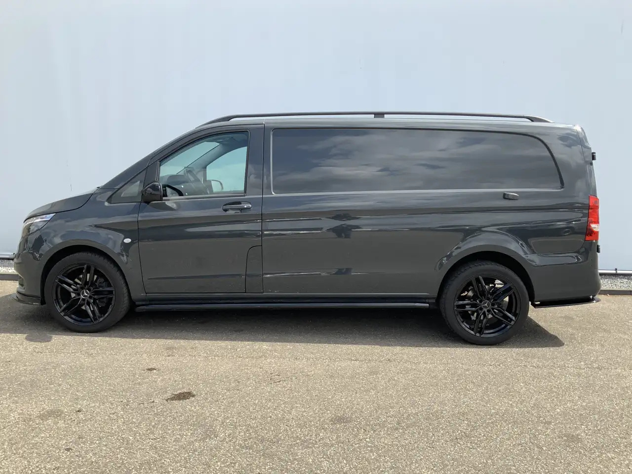 Mercedes-Benz Vito 116 CDI Extra Lang 4X4 Automaat Groot Scherm Cruis - Dubă: Foto 4 Mercedes-Benz Vito 116 CDI Extra Lang 4X4 Automaat Groot Scherm Cruis - Dubă: Foto 4