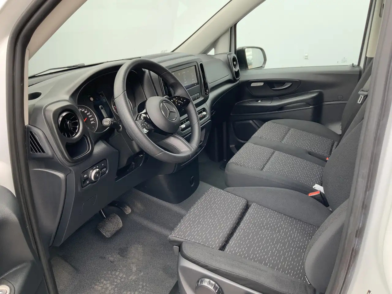 Mercedes-Benz Vito 116 CDI L3 Pro Maxi Automaat 3 Zits Airco Cruise M - Dubă: Foto 4 Mercedes-Benz Vito 116 CDI L3 Pro Maxi Automaat 3 Zits Airco Cruise M - Dubă: Foto 4