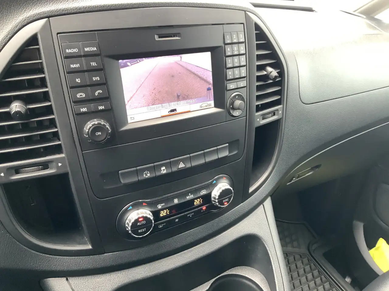 Mercedes-Benz Vito 116 CDI Lang Automaat Airco Cruise Camera Trekhaak - Autoutilitară compactă: Foto 3 Mercedes-Benz Vito 116 CDI Lang Automaat Airco Cruise Camera Trekhaak - Autoutilitară compactă: Foto 3