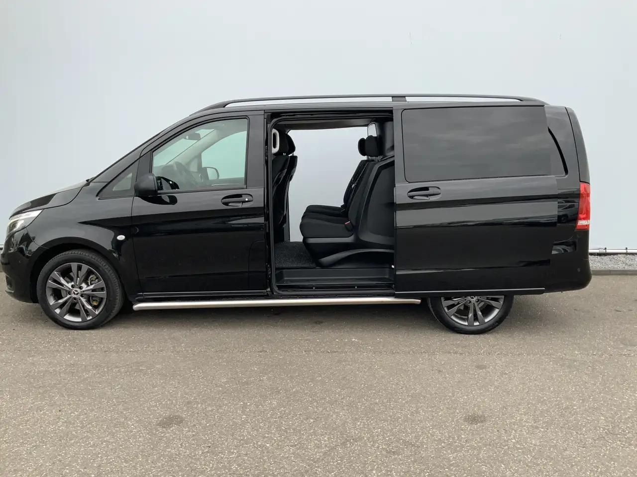 Mercedes-Benz Vito 119 CDI Lang Automaat Dub Cab Dub Schuifdeur Airco - Autoutilitară cabină dublă: Foto 4 Mercedes-Benz Vito 119 CDI Lang Automaat Dub Cab Dub Schuifdeur Airco - Autoutilitară cabină dublă: Foto 4